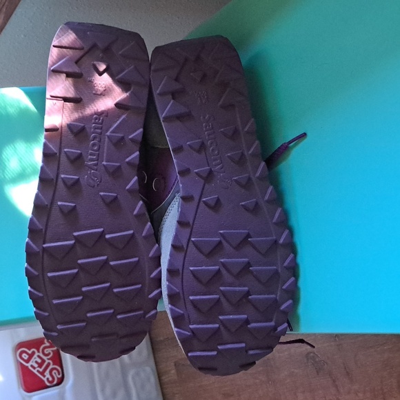 Saucony Grey and Purple Jazz Sneakers - Picture 7 of 7